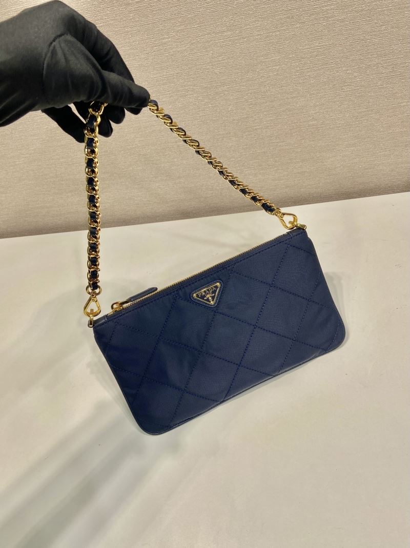 Pra*a hobo bags